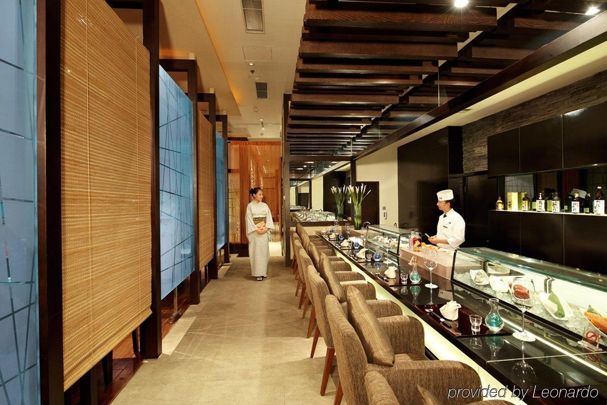 Hotel Nikko Tianjin Buitenkant foto Sushi restaurant