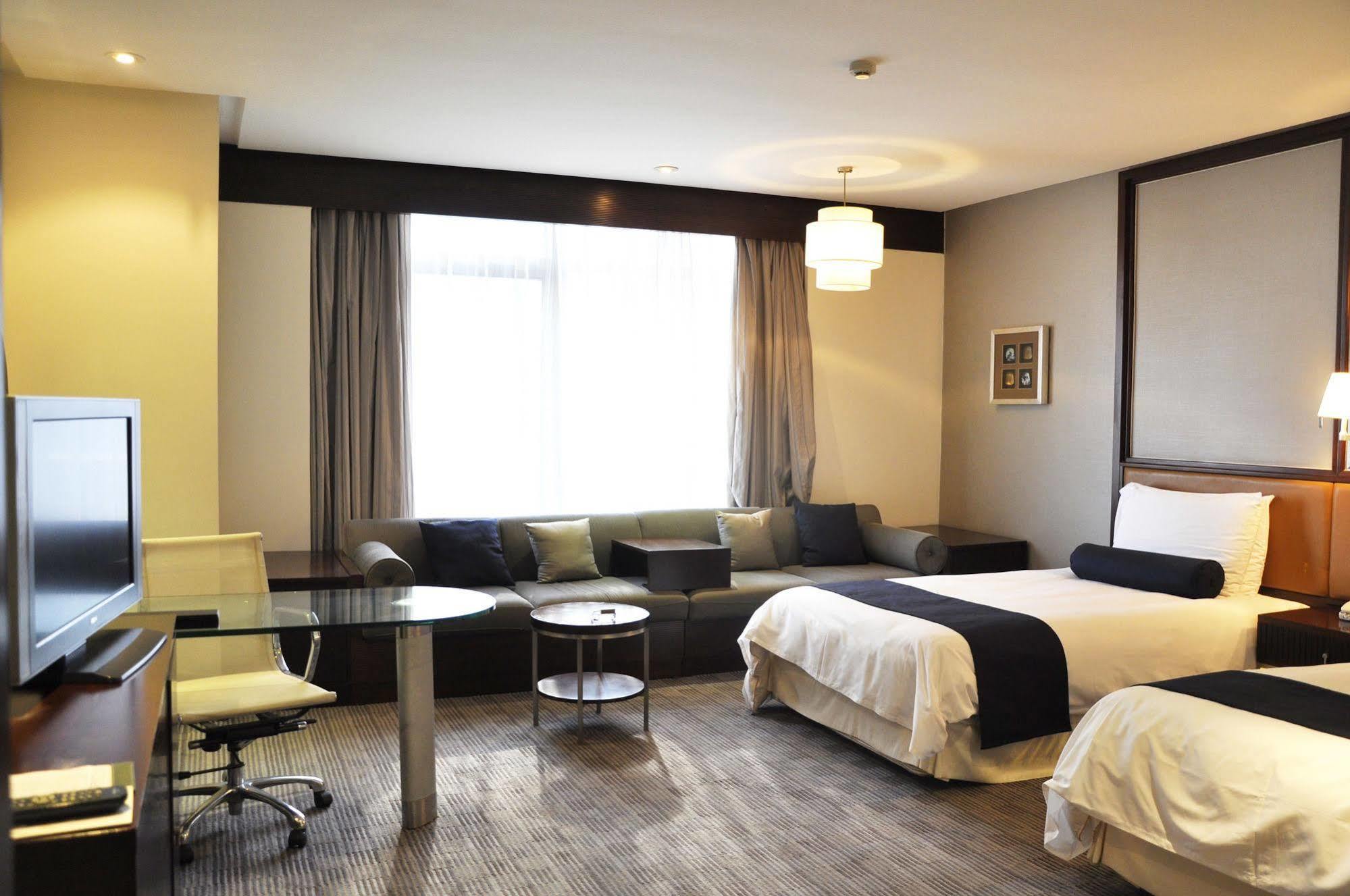 Hotel Nikko Tianjin Buitenkant foto Deluxe Room